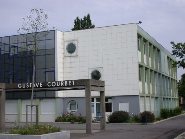 Réhabilitation du collège Gustave Coubert à Romainville 